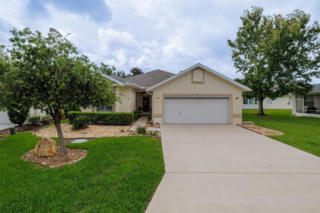 61 Raintree Circle Palm Coast, FL 32164 - Photo 1 of 33