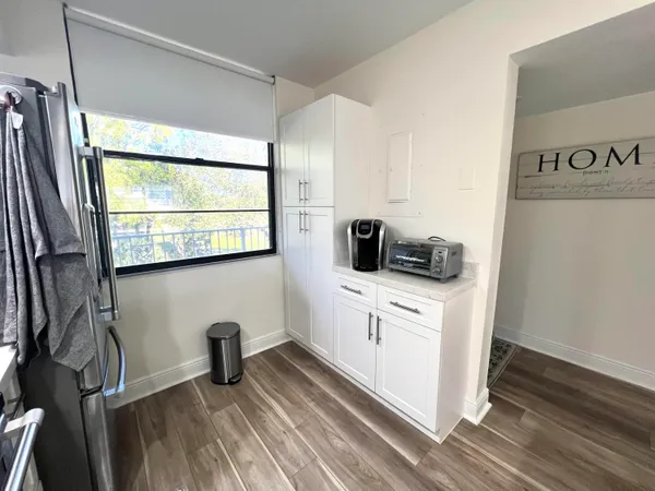 $2,500 | 1510 Whitehall Drive, Unit 301, Davie, FL 33324
