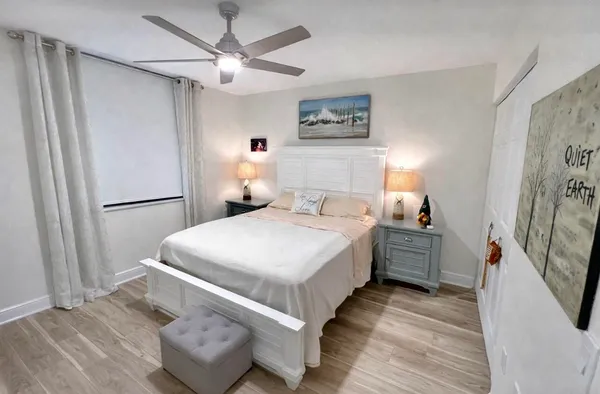 $2,500 | 1510 Whitehall Drive, Unit 301, Davie, FL 33324