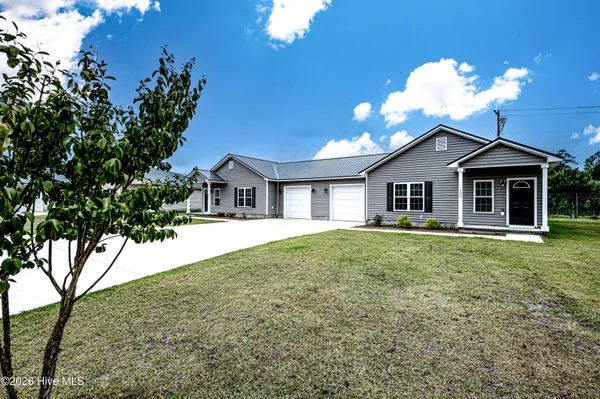 $1,800 | 132 MacDonald Boulevard, Havelock, NC 28532