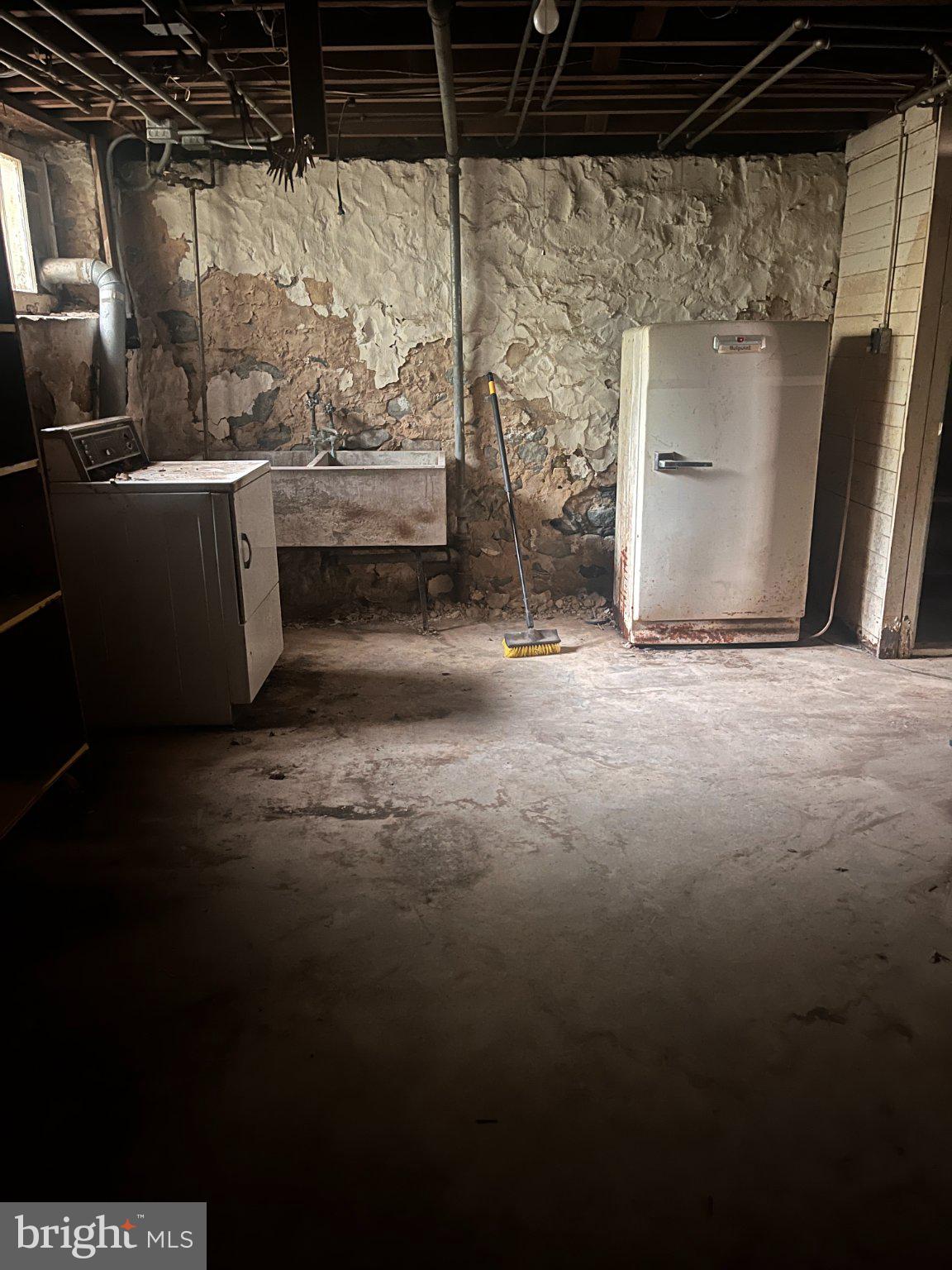 5906 Ayleshire Road Baltimore, MD 21239 - Photo 18 of 41 Basement utility room.