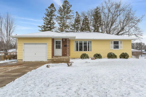 $245,000 | 1426 Eden Lane, Faribault, MN 55021