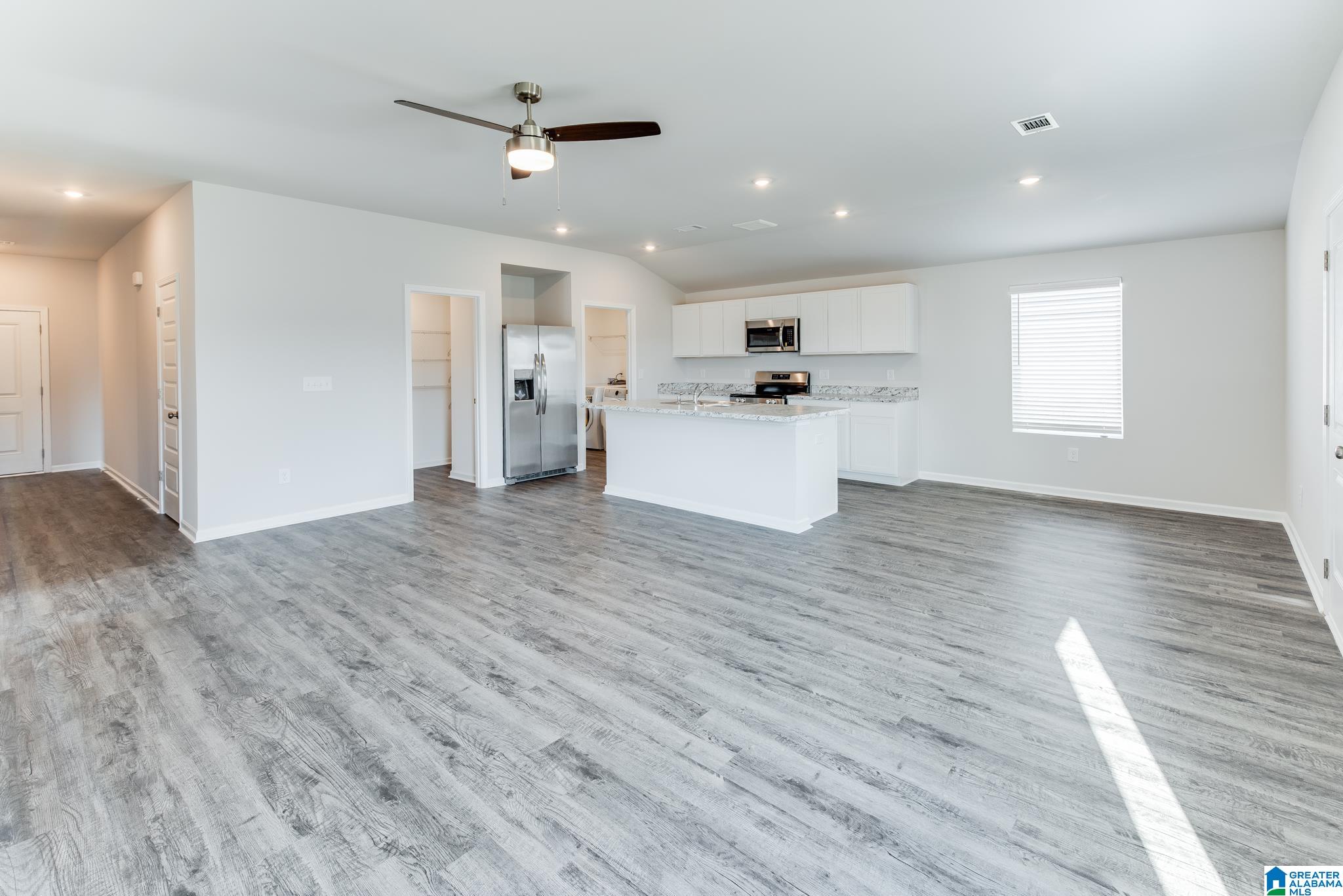 120 Trophy Loop Lincoln, AL 35096 - Photo 9 of 34