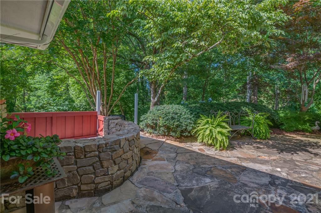 210 Blockhouse Road Landrum, SC 29356 - Photo 36 of 43 Gallery Image 36