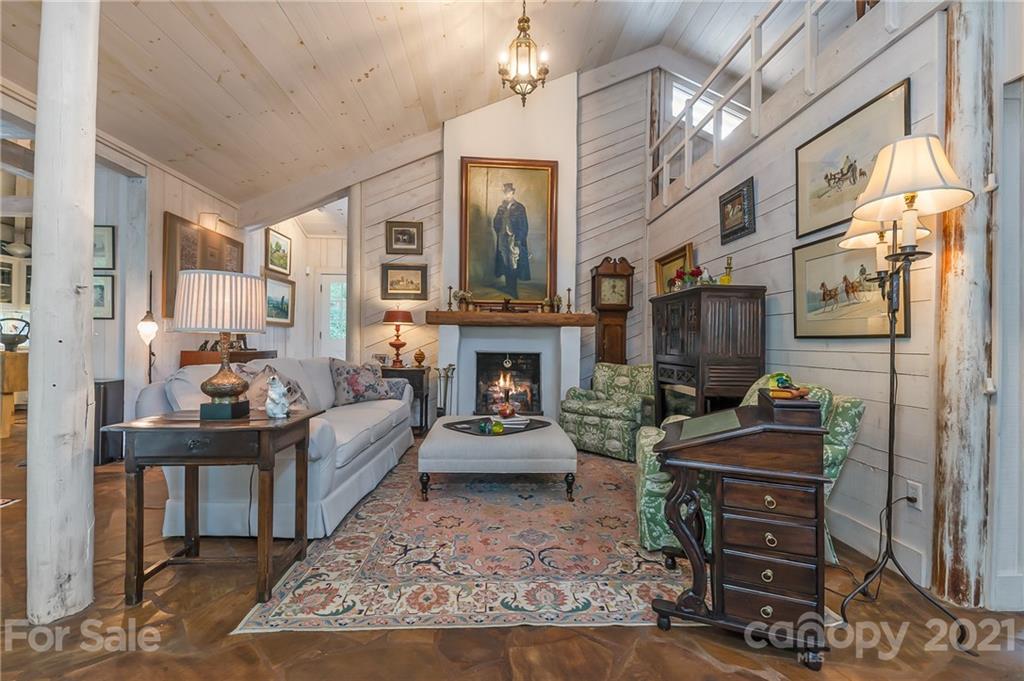 210 Blockhouse Road Landrum, SC 29356 - Photo 6 of 43 Gallery Image 6