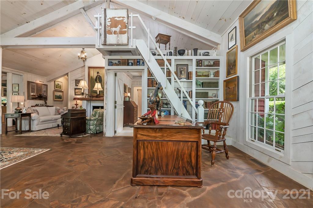 210 Blockhouse Road Landrum, SC 29356 - Photo 8 of 43 Gallery Image 8