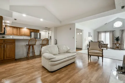 $300,000 | 9540 Drakeford Drive, Indianapolis, IN 46260