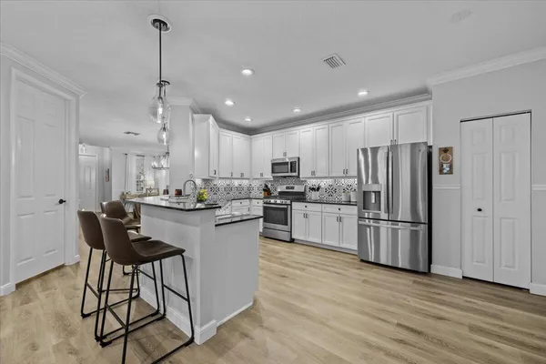 $805,000 | 627 Castle Drive, Palm Beach Gardens, FL 33410