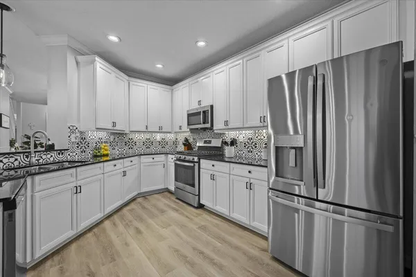$805,000 | 627 Castle Drive, Palm Beach Gardens, FL 33410