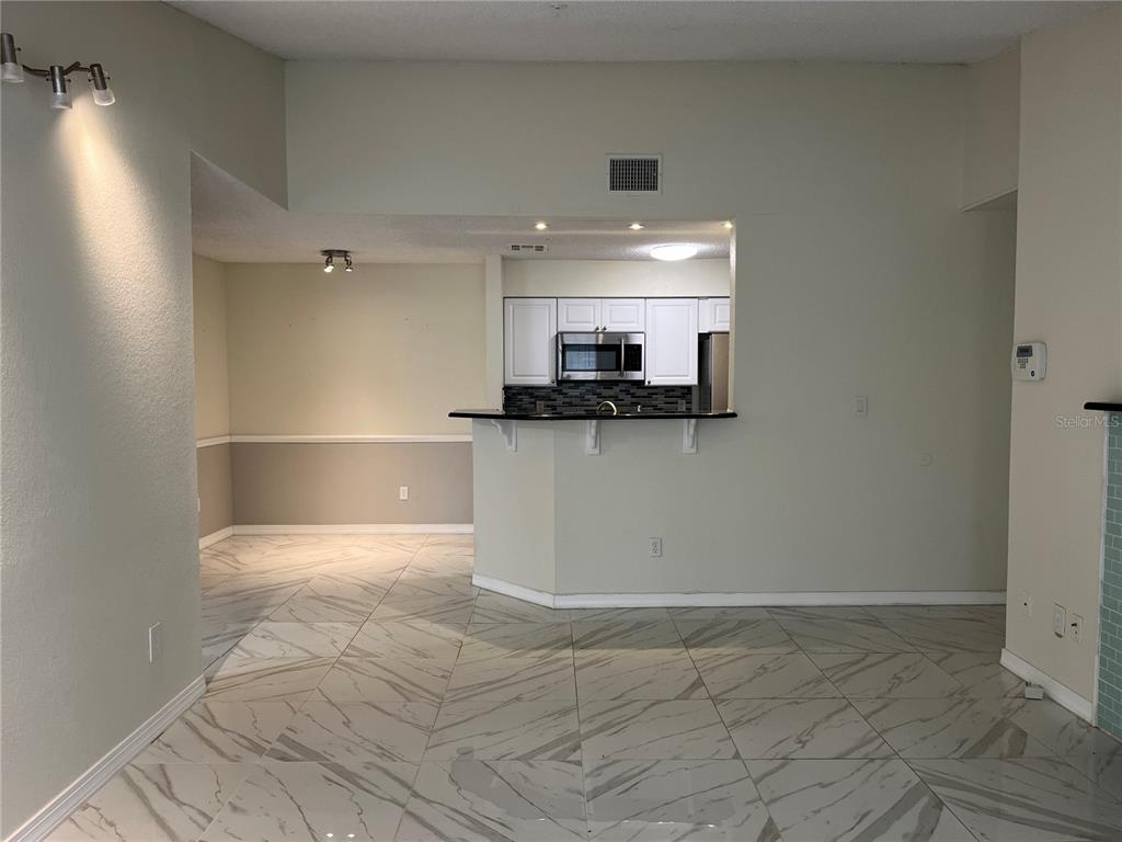 232 Afton Square, Unit 201 Altamonte Springs, FL 32714 - Photo 6 of 28