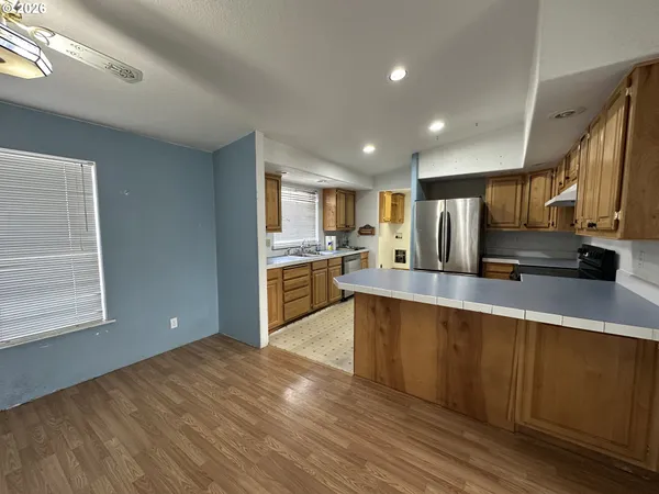 $159,900 | 404 West 2nd Street, Fossil, OR 97830