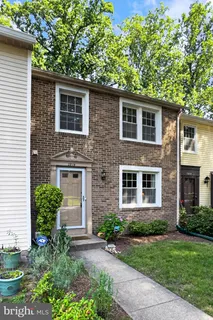 $659,000 | 2814 Raymond Court, Falls Church, VA 22042