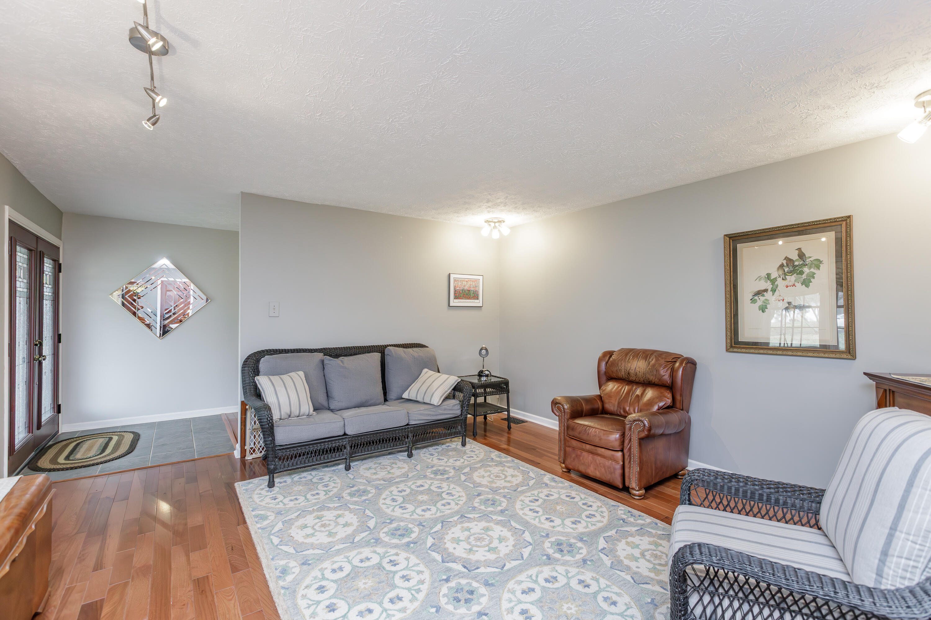 220 Evergreen Road Frankfort, KY 40601 - Photo 19 of 48 1-17