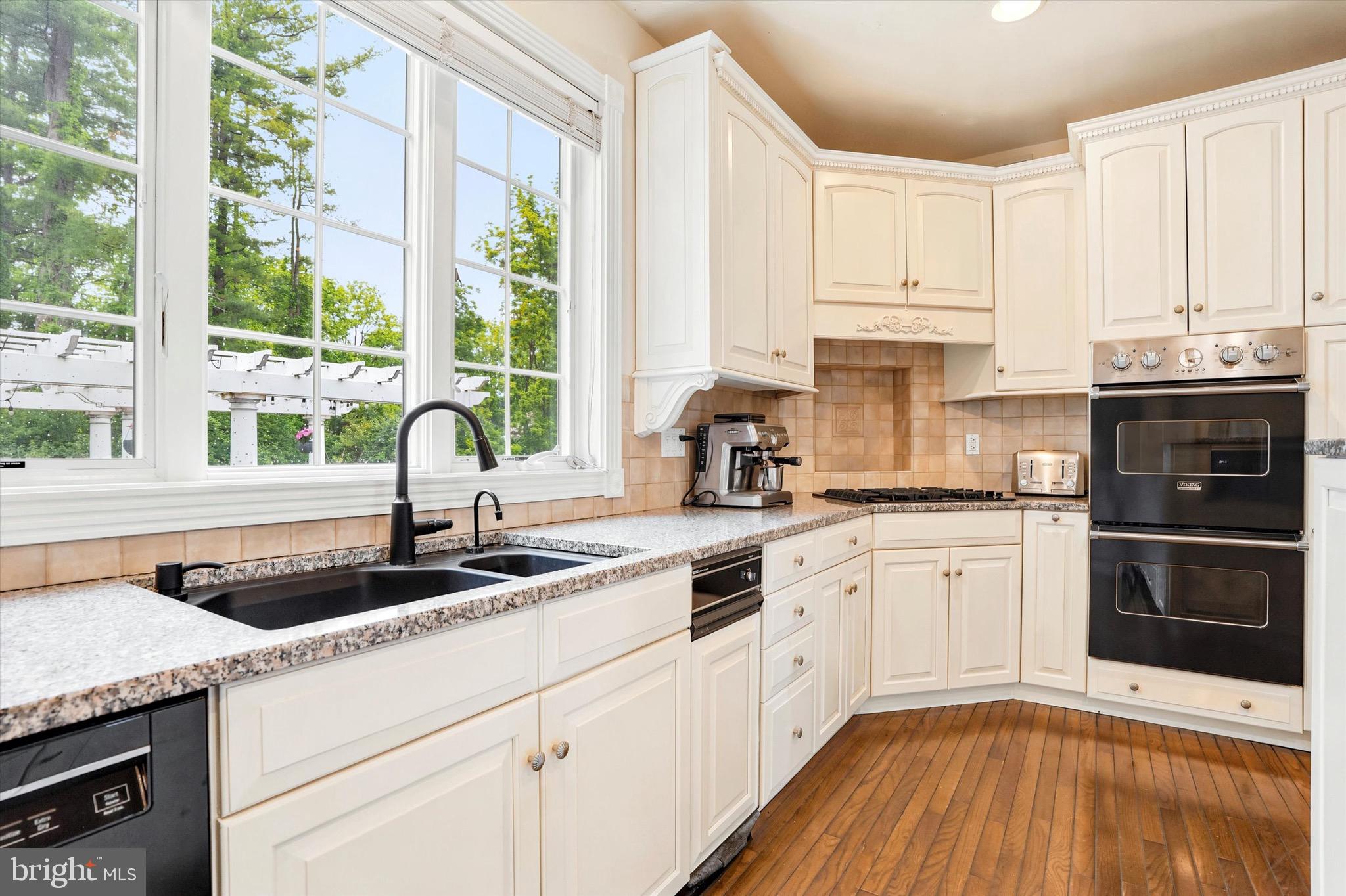 5 Wingate Court Flourtown, PA 19031 - Photo 26 of 85 Kitchen