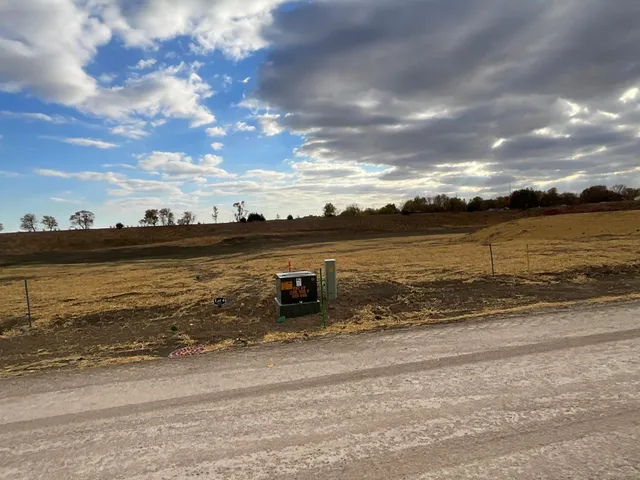 $45,000 | 11 Cottonwood Lake Drive, Windom, MN 56101