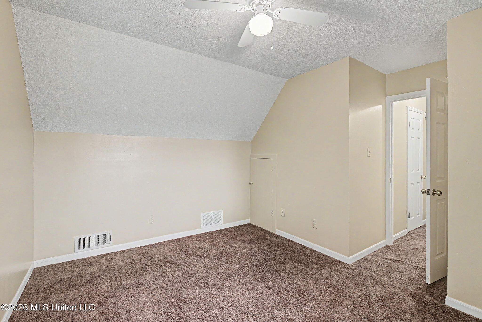 2051 Laughter Road Nesbit, MS 38651 - Photo 24 of 34 Bedroom 2