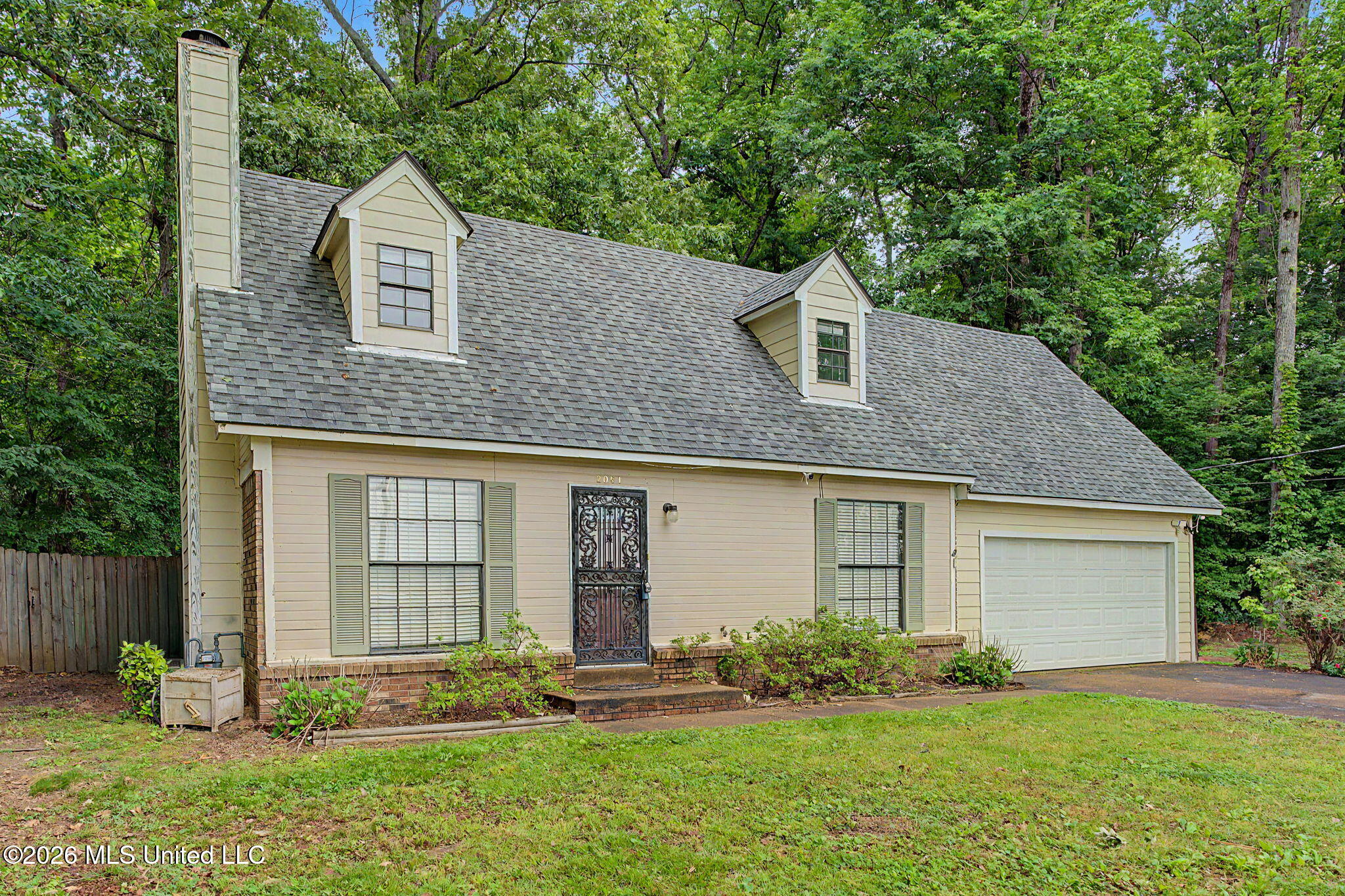 2051 Laughter Road Nesbit, MS 38651 - Photo 10 of 34 Front