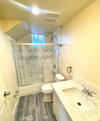 $3,700 | 1128 1/2 East 28th Street, Los Angeles, CA 90011