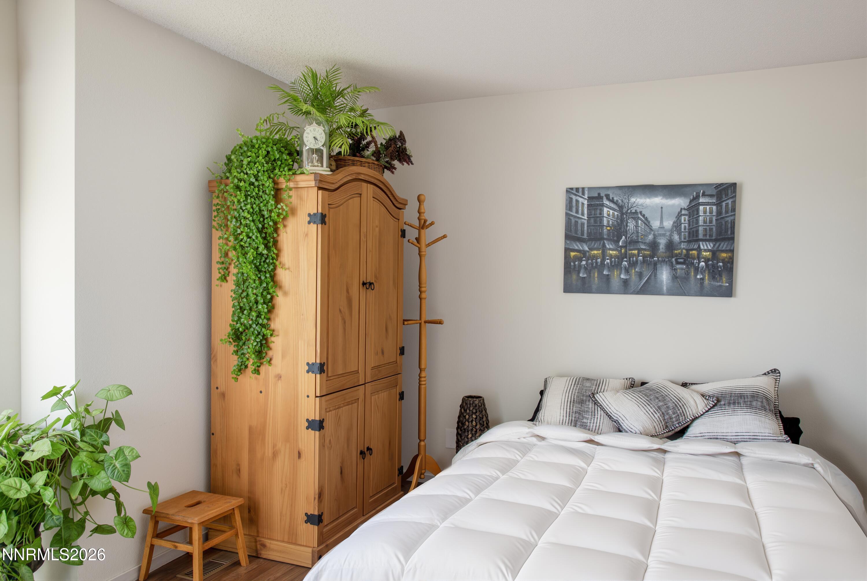 3815 Kings Row Reno, NV 89503 - Photo 17 of 39 IMG_2197-HDR