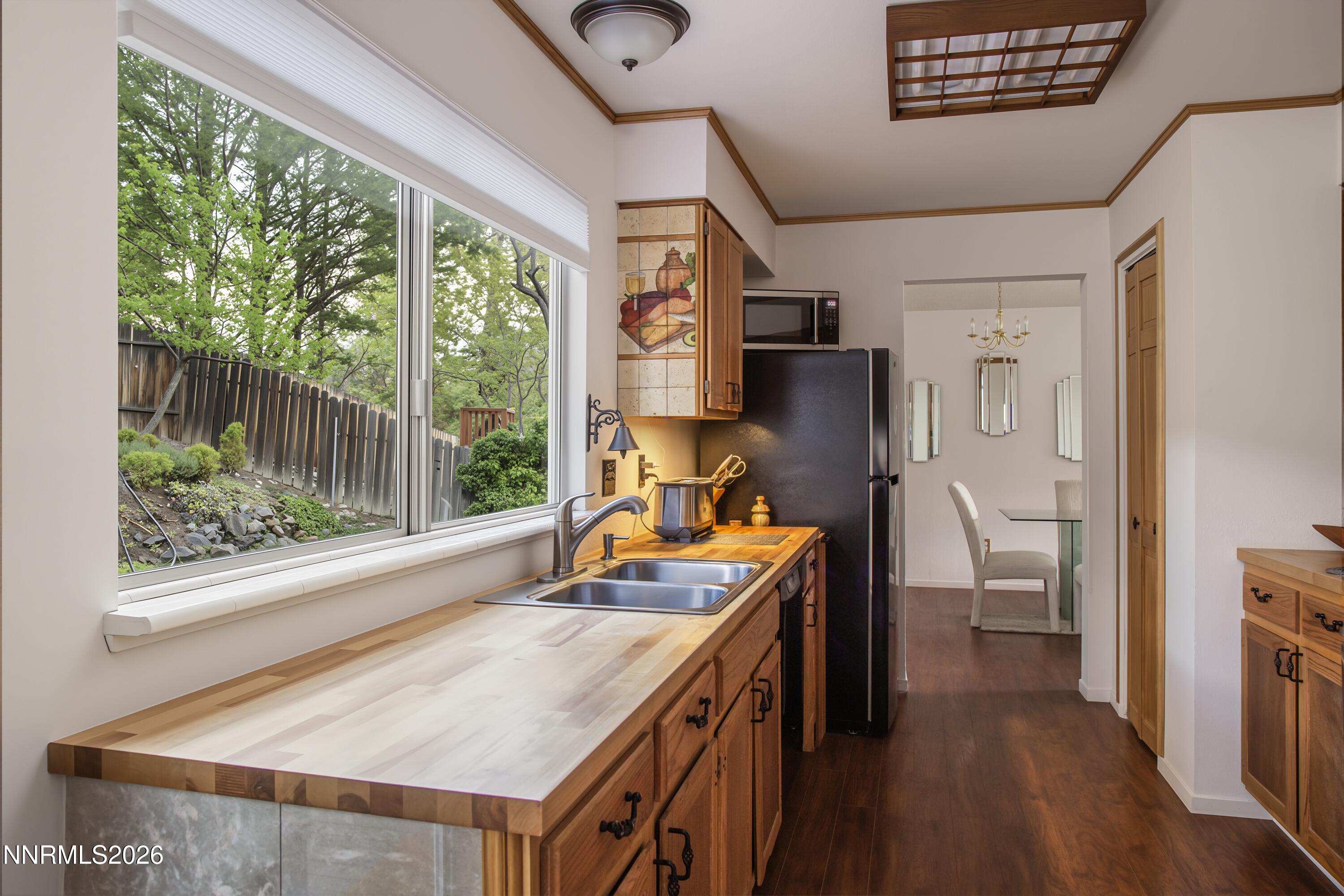 3815 Kings Row Reno, NV 89503 - Photo 29 of 39 IMG_2301-HDR