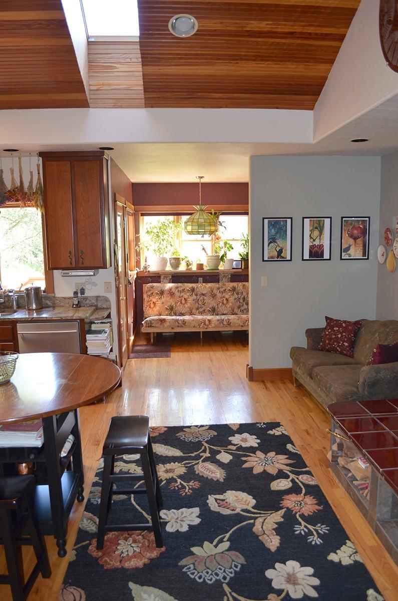 1455 Holton Road Talent, OR 97540 - Photo 20 of 25 holton 21