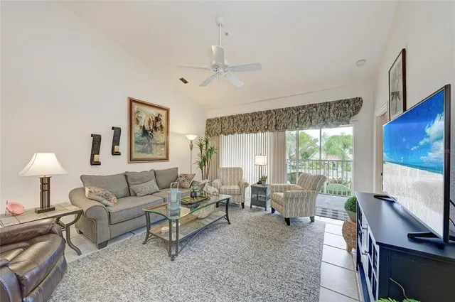 $285,000 | 6821 Fairview Terrace, Unit 6821, Bradenton, FL 34203