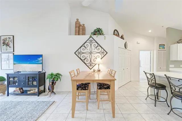 $285,000 | 6821 Fairview Terrace, Unit 6821, Bradenton, FL 34203