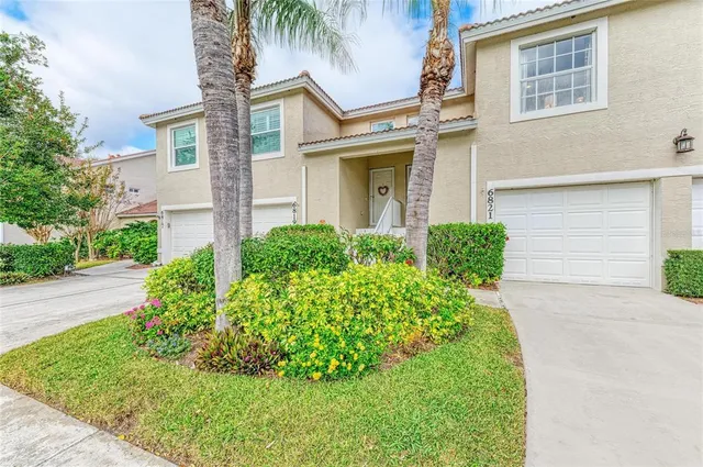 $285,000 | 6821 Fairview Terrace, Unit 6821, Bradenton, FL 34203
