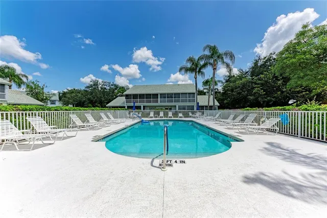 $285,000 | 6821 Fairview Terrace, Unit 6821, Bradenton, FL 34203