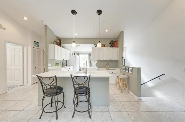 $285,000 | 6821 Fairview Terrace, Unit 6821, Bradenton, FL 34203