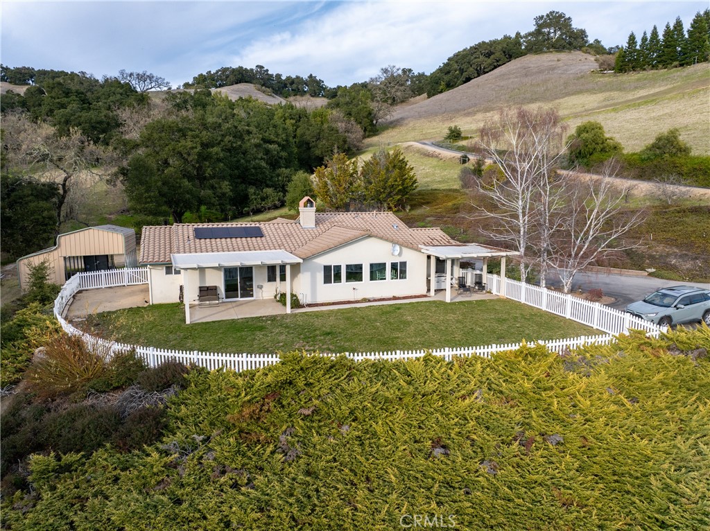 4342 Shadow Canyon Road Templeton, CA 93465 - Photo 50 of 74 a view of a house with a yard