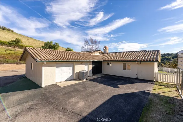 $2,710,000 | 4342 Shadow Canyon Road, Templeton, CA 93465