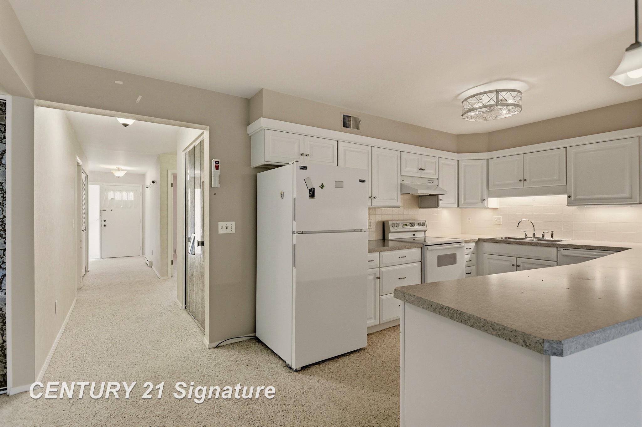719 Kennely Road, Unit E78 Saginaw, MI 48609 - Photo 21 of 48