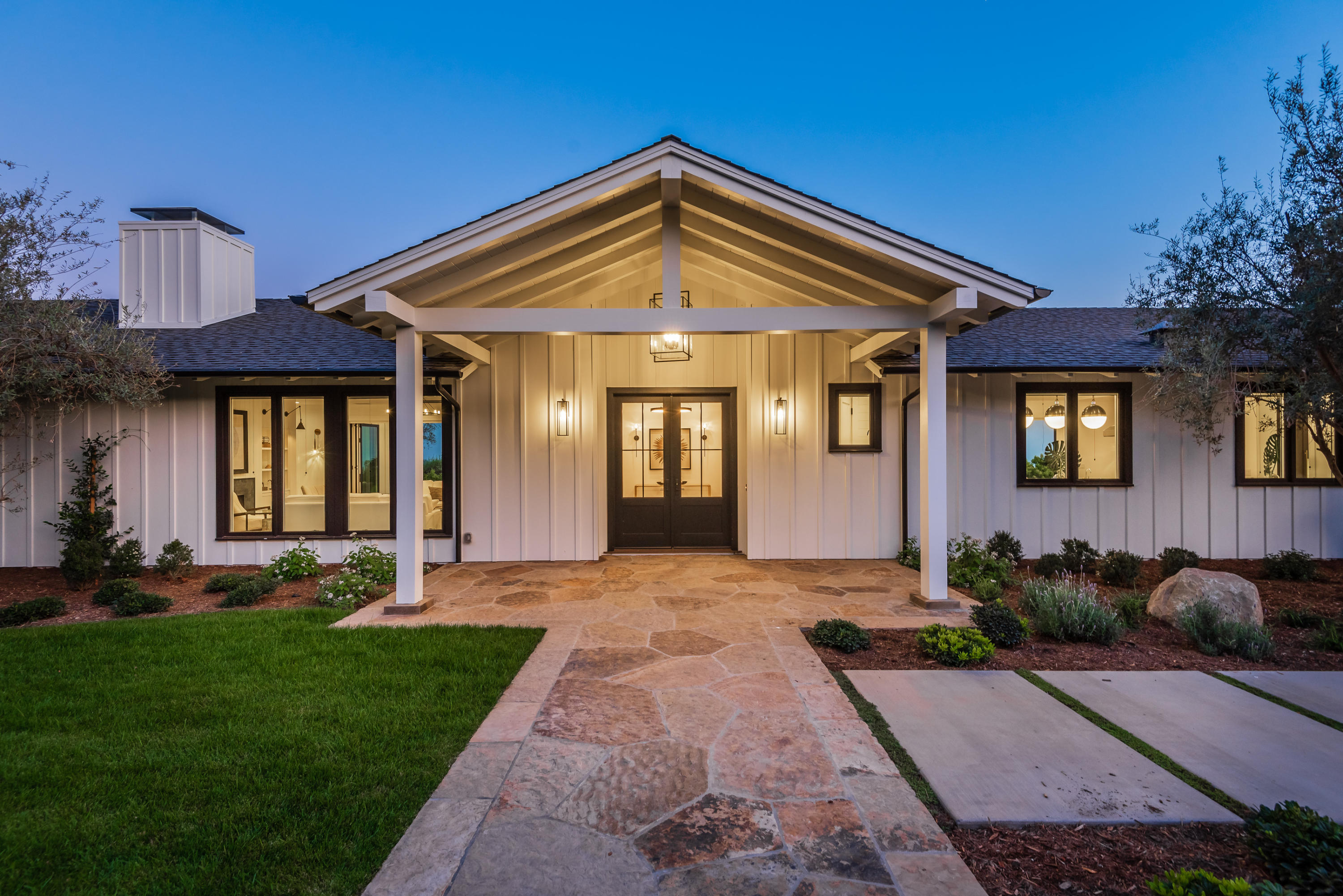 950 Brooktree Road Santa Barbara, CA 93108 - Photo 2 of 37 a front view of a house with garden
