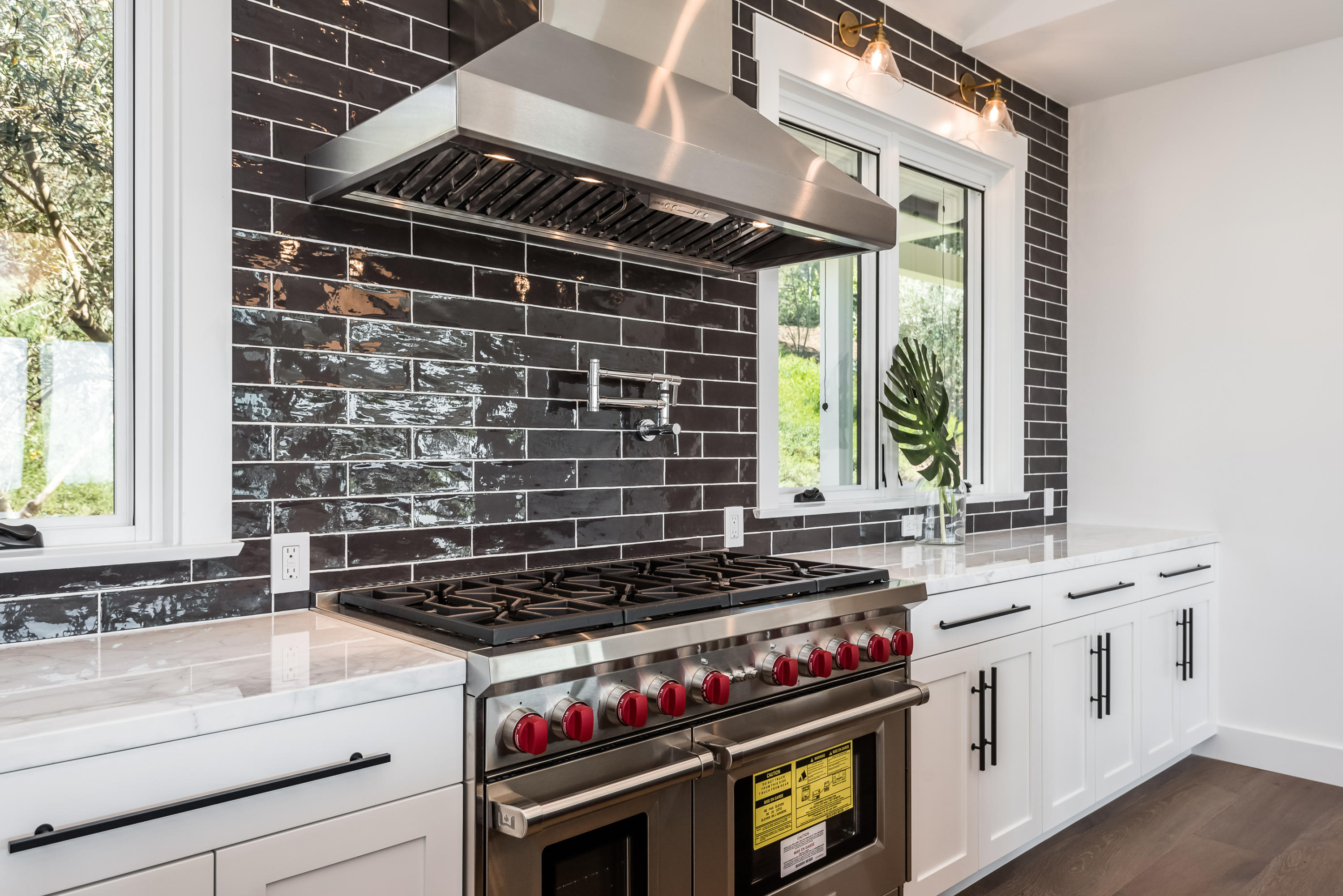 950 Brooktree Road Santa Barbara, CA 93108 - Photo 21 of 37 a stove top oven sitting inside of a kitchen