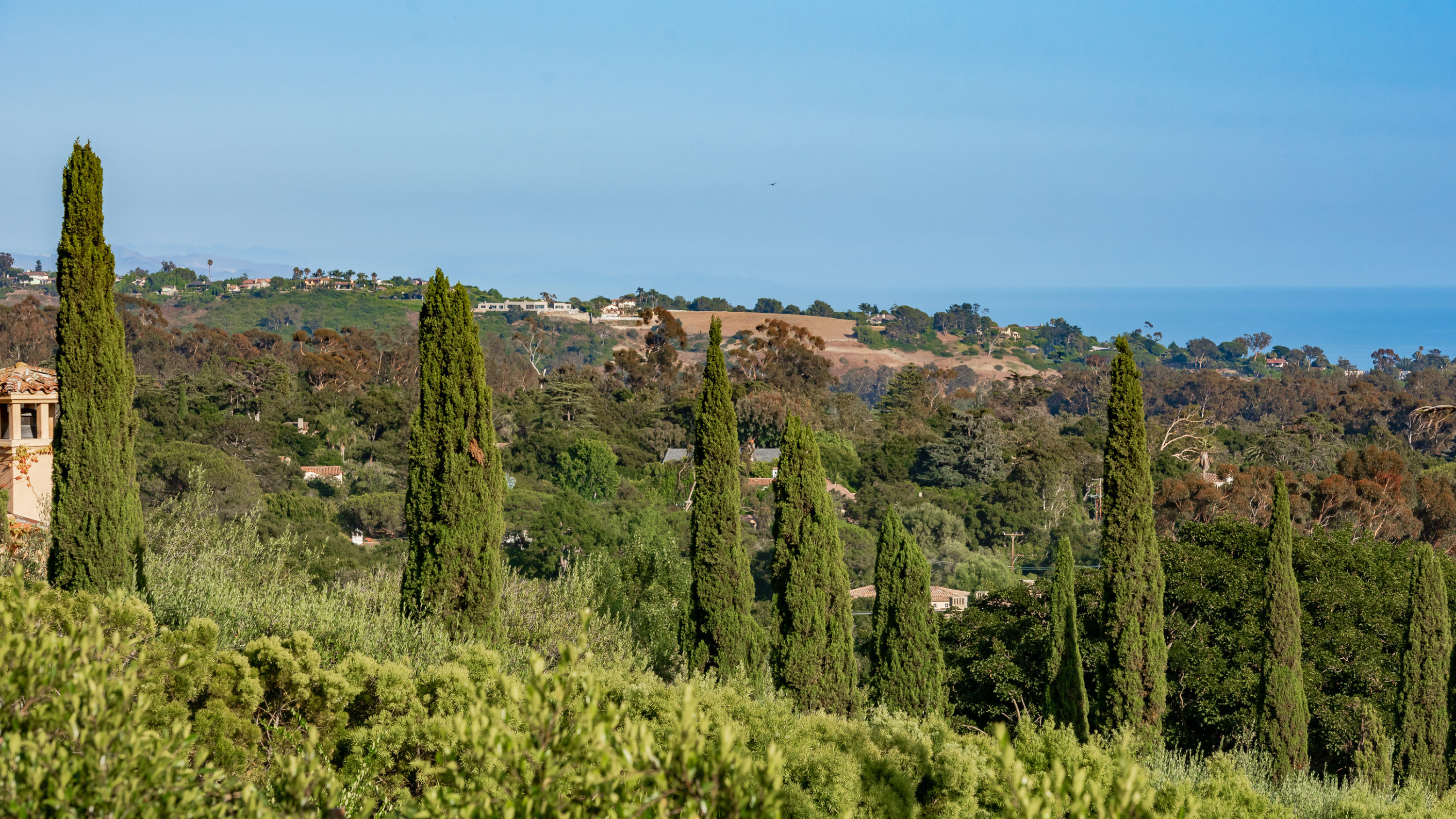 950 Brooktree Road Santa Barbara, CA 93108 - Photo 33 of 37 a view of a city