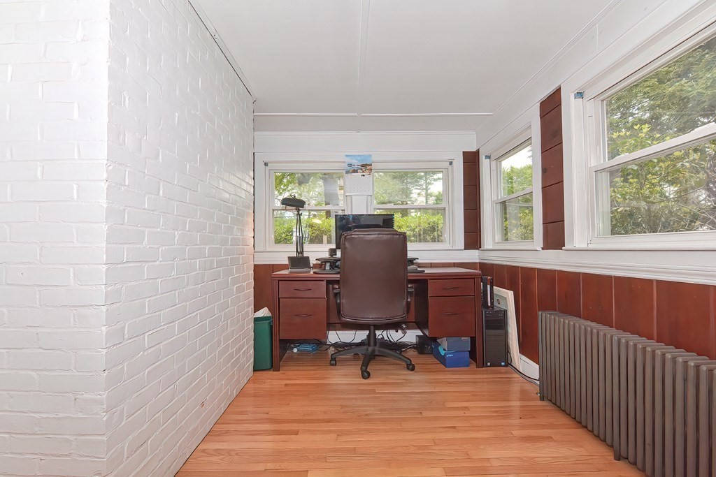 5 Eleanor Road Walpole, MA 02081 - Photo 13 of 31 Gallery Image 13
