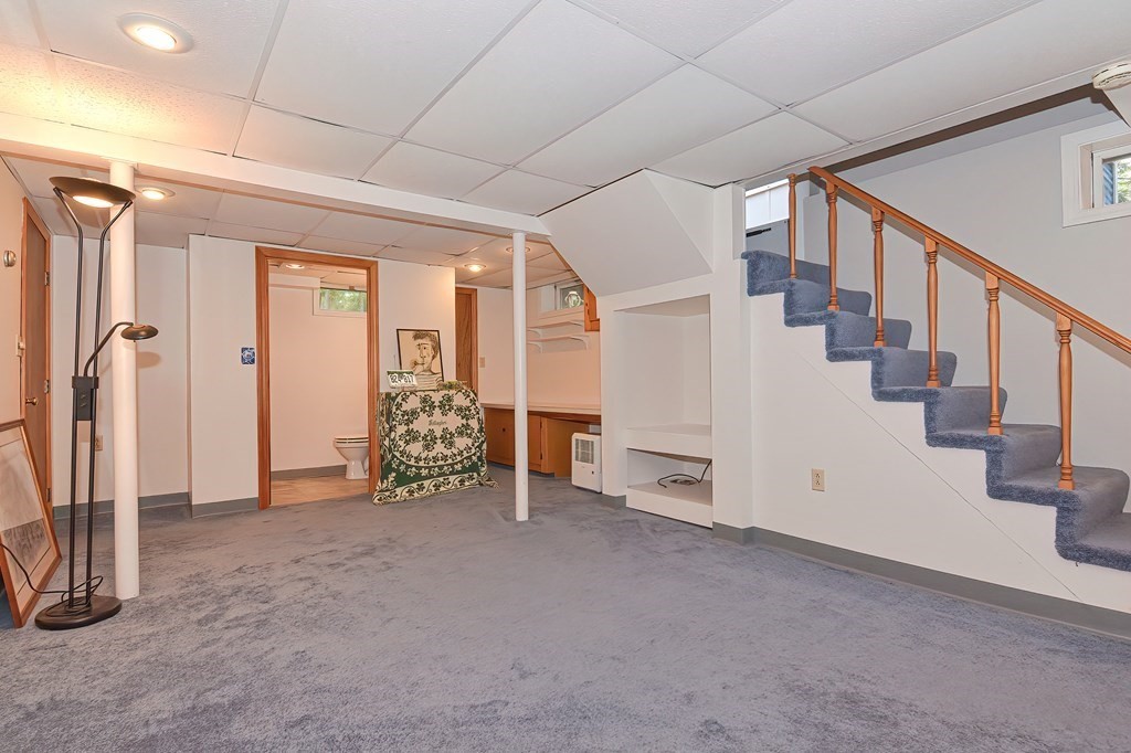 5 Eleanor Road Walpole, MA 02081 - Photo 24 of 31 Gallery Image 24