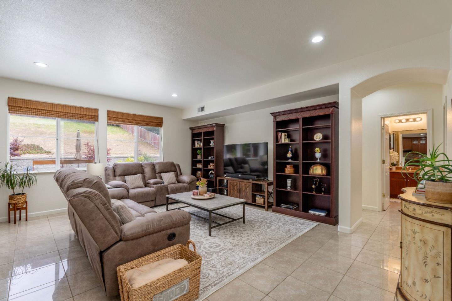 5125 Peninsula Point Court Seaside, CA 93955 - Photo 24 of 47 Gallery Image 24