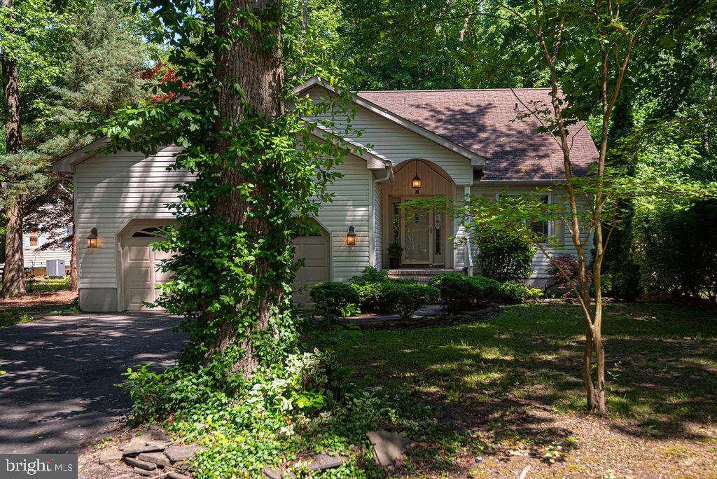 35 Windjammer Road Ocean Pines, MD 21811 - Photo 1 of 32