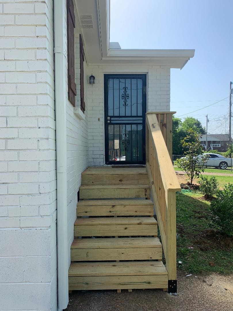 709 Eric Drive Nashville, TN 37207 - Photo 27 of 28 a view of entryway