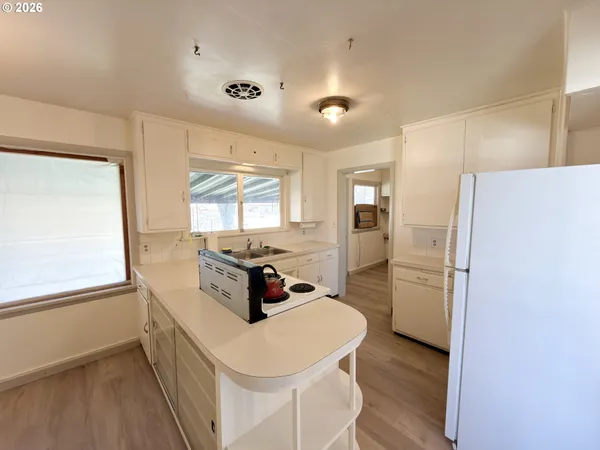 $230,000 | 725 Southwest 11th Street, Hermiston, OR 97838