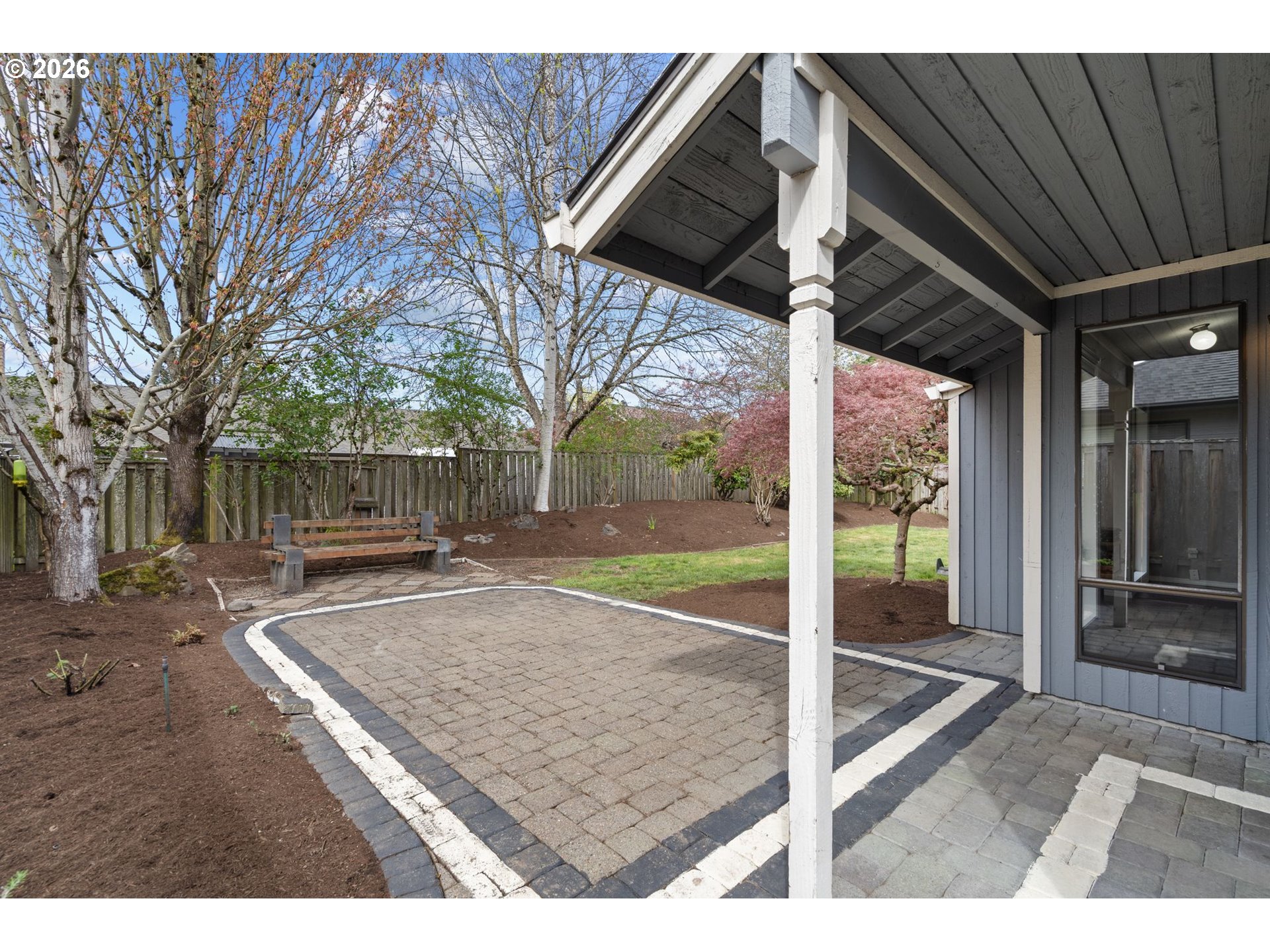 895 Southwest 166th Avenue Beaverton, OR 97006 - Photo 31 of 36 a view of a backyard space