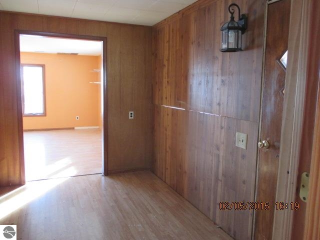 1222 South Senator Road Crystal, MI 48818 - Photo 10 of 13 1795366-9.JPG