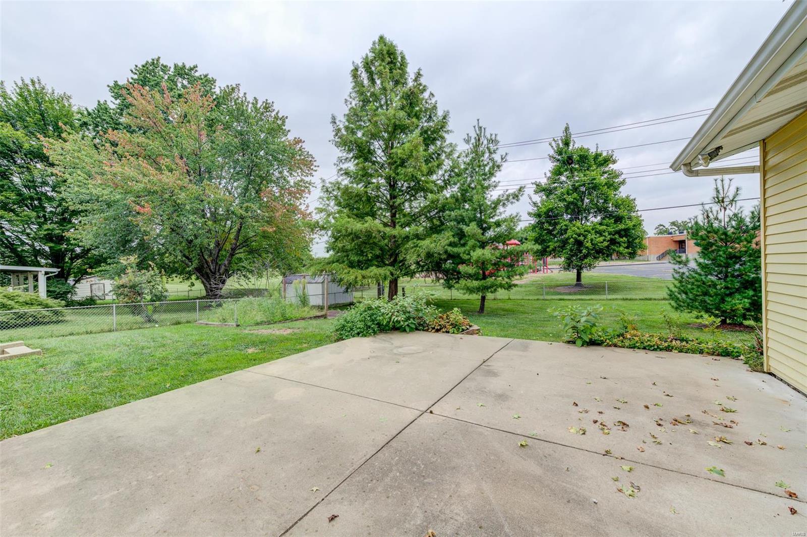 69 Country Hill Road St. Peters, MO 63376 - Photo 28 of 29