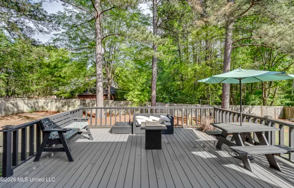 $349,000 | 60 Eastgate Drive, Brandon, MS 39042