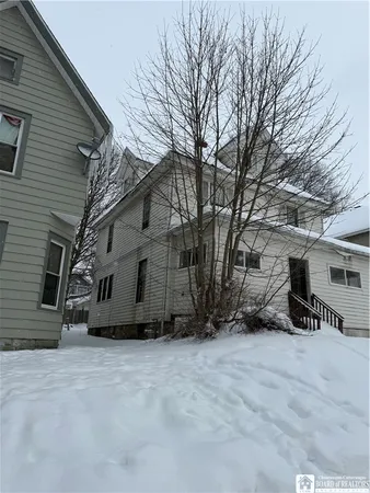 $135,200 | 9 East 15th Street, Jamestown, NY 14701