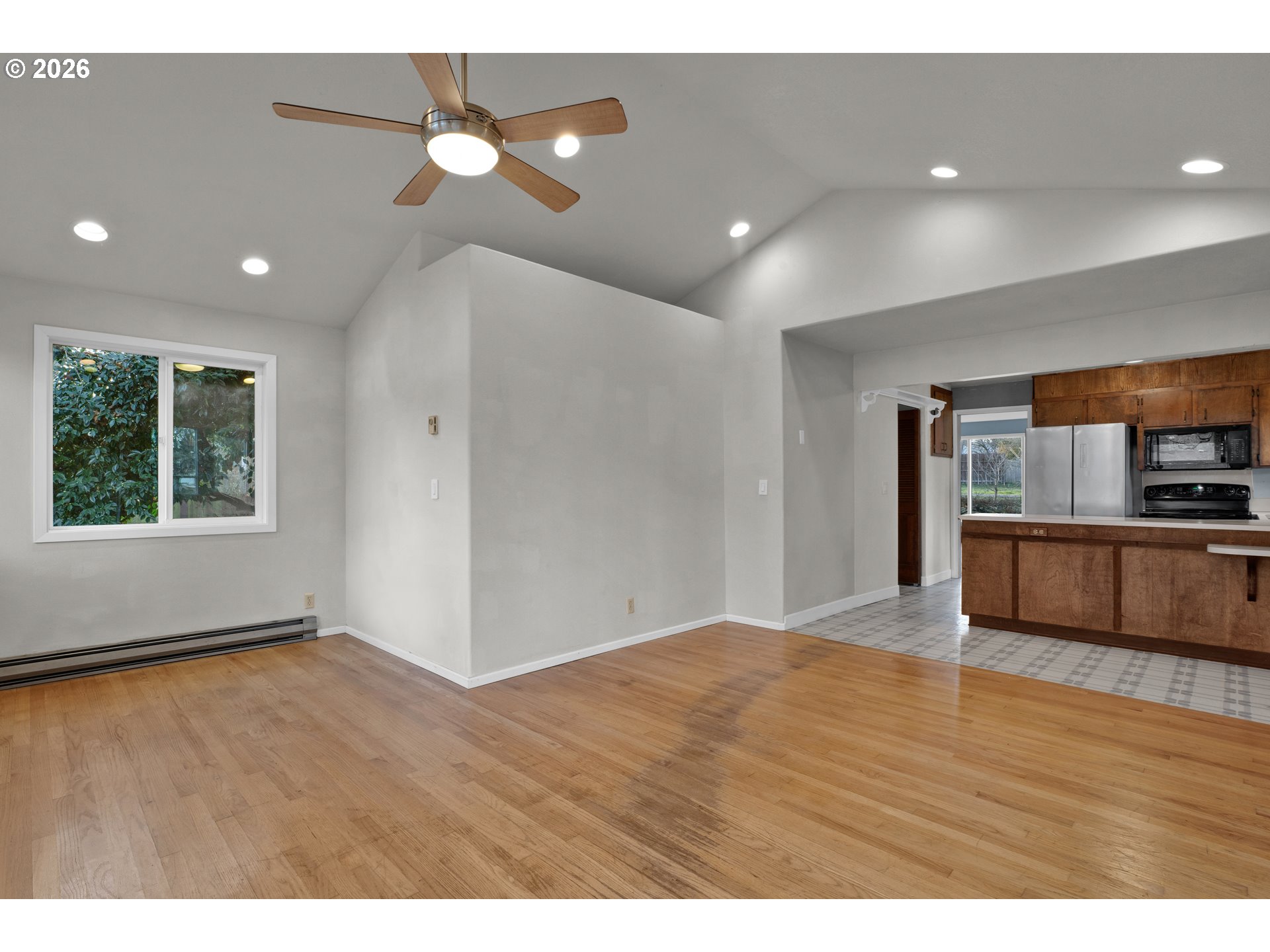 1571 Buck Street Eugene, OR 97402 - Photo 12 of 45