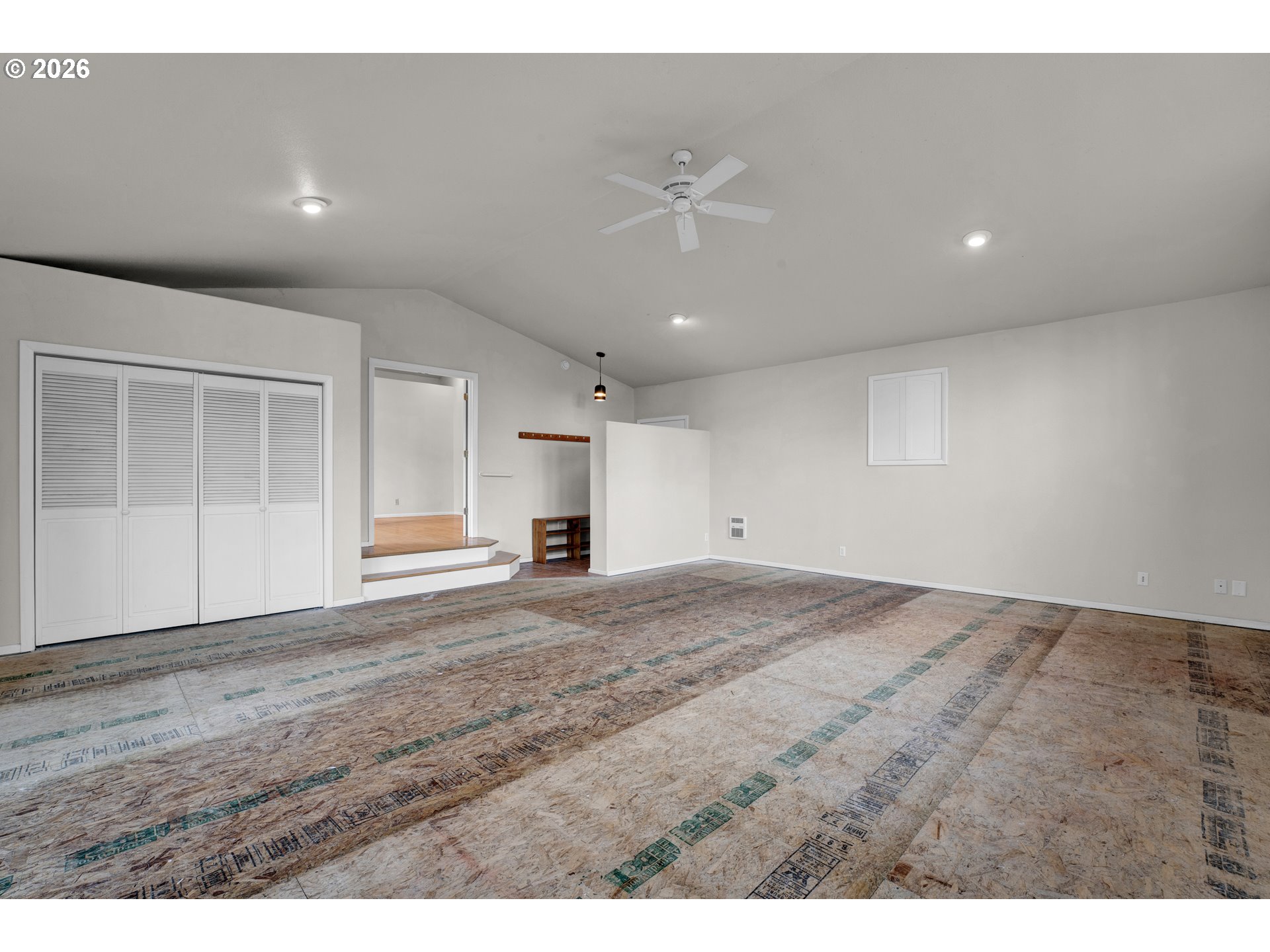 1571 Buck Street Eugene, OR 97402 - Photo 18 of 45 Bonus Room