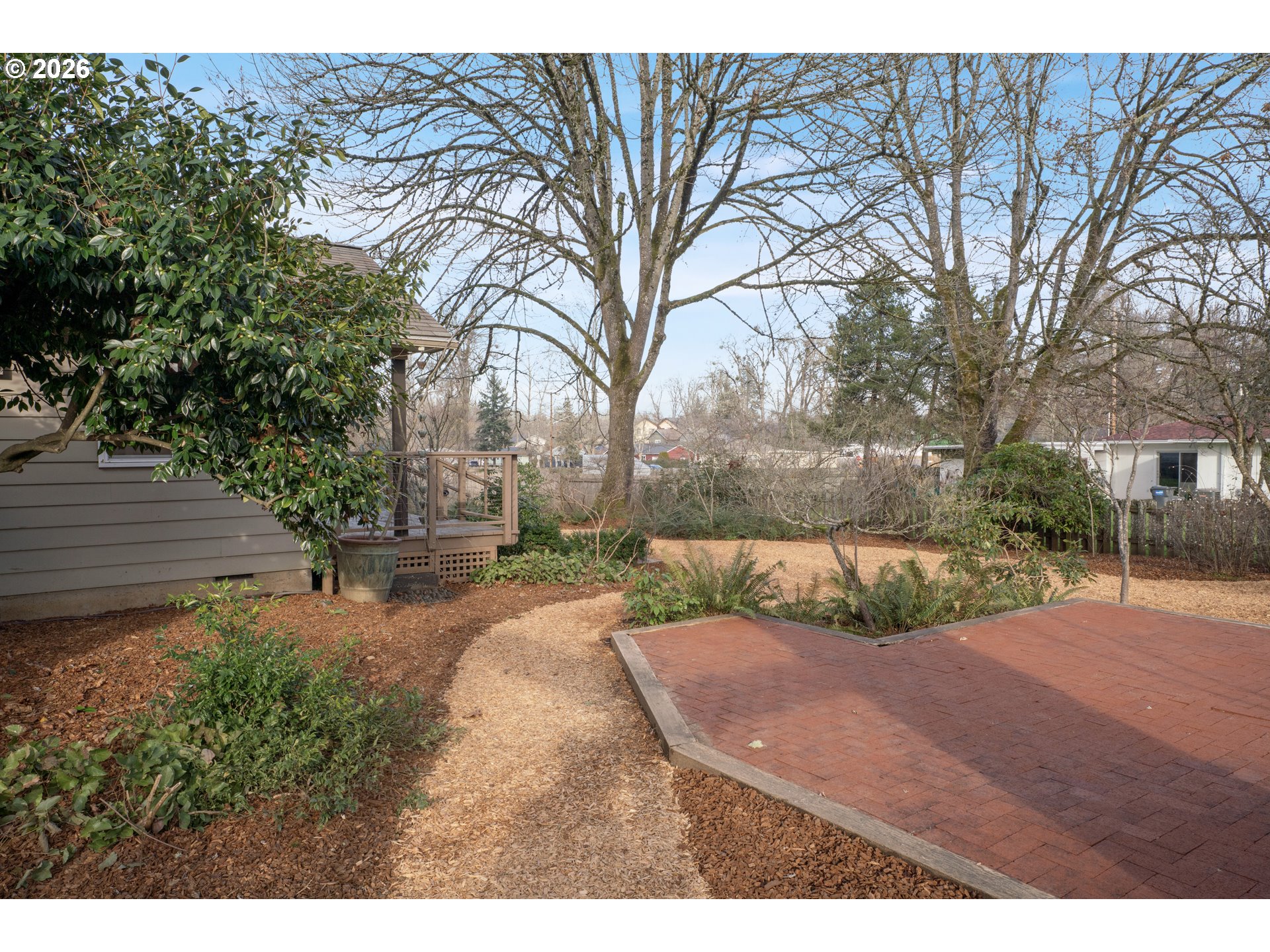 1571 Buck Street Eugene, OR 97402 - Photo 33 of 45